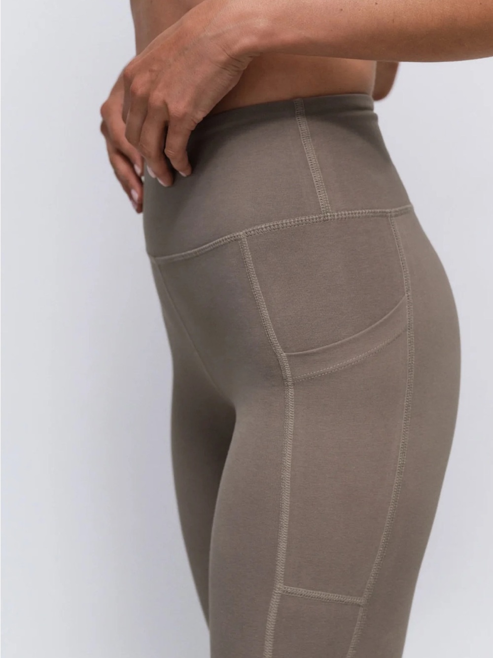 Organic Stretch Midi Legging with Pockets in pebble from MATE The Label Small